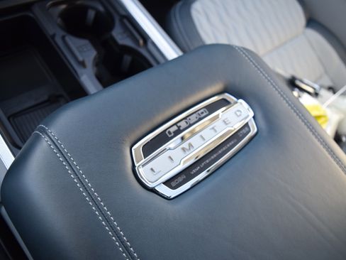 Used 2024 Ford F350 Limited w/ FX4 Off-Road Package image 21