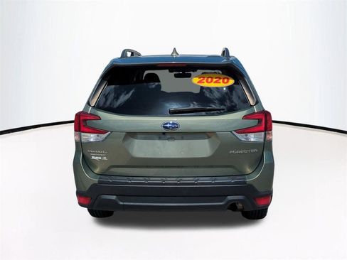 Used 2020 Subaru Forester Premium image 6