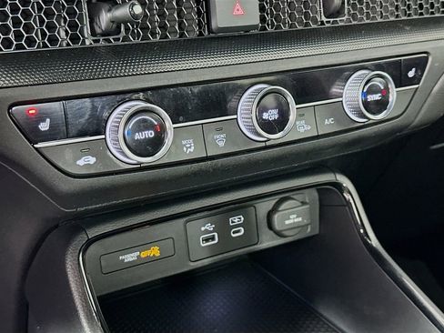 Used 2024 Honda CR-V Sport image 16