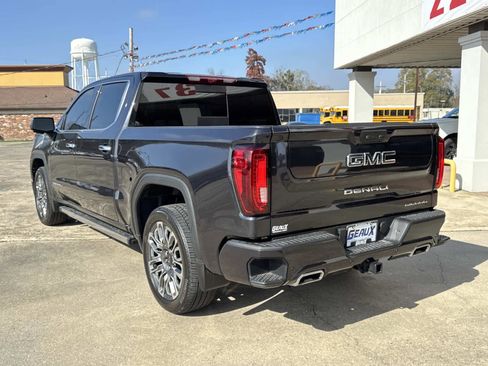 Used 2025 GMC Sierra 1500 Denali Ultimate image 8