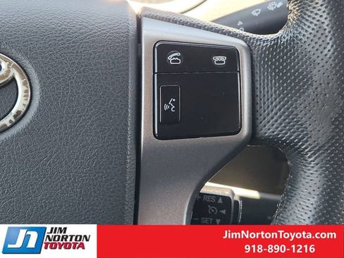 Used 2012 Toyota Tacoma PreRunner w/ Convenience Pkg RWD image 28
