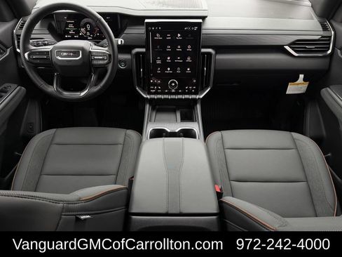 New 2026 GMC Acadia AT4 w/ LPO, Floor Liner Package AWD/4WD image 10