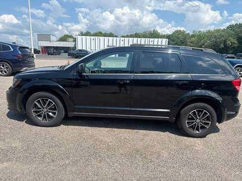 Used 2018 Dodge Journey SE w/ Blacktop Package FWD image 5