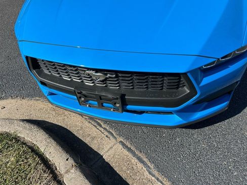 Used 2024 Ford Mustang Coupe image 10