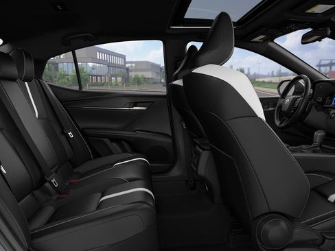 New 2026 Toyota Camry SE image 2