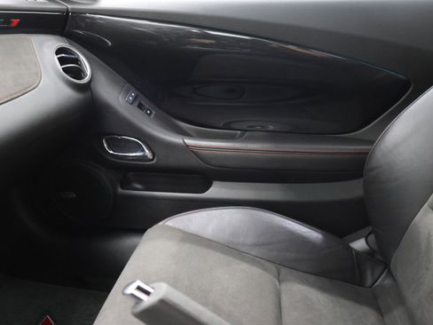 Used 2013 Chevrolet Camaro ZL1 RWD image 13