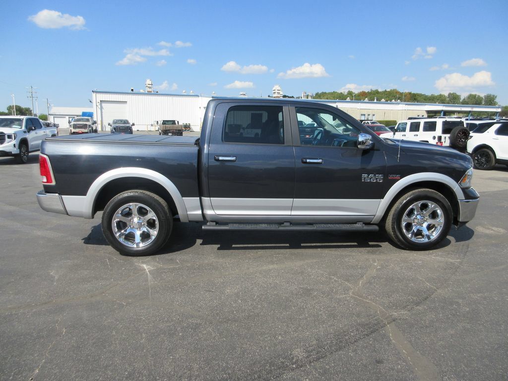 Used 2017 RAM 1500 Laramie w/ Convenience Group AWD/4WD image 2