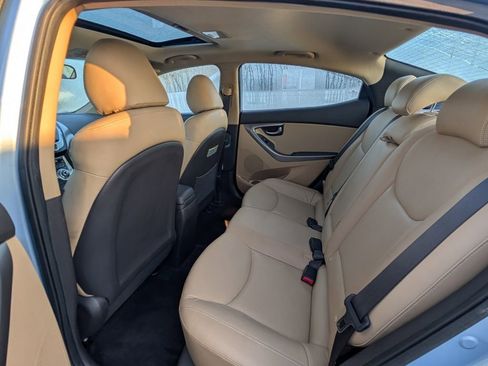 Used 2011 Hyundai Elantra Limited image 27