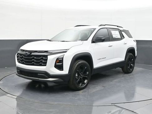New 2026 Chevrolet Equinox LT w/ Midnight Edition image 3