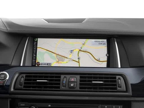 Used 2016 BMW 550i xDrive Sedan image 17