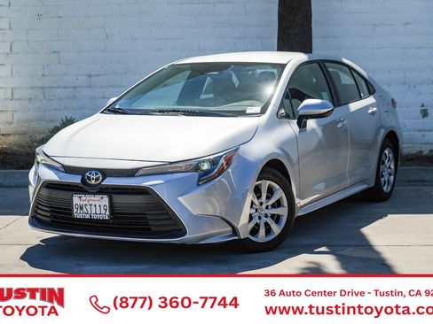 Certified 2024 Toyota Corolla LE FWD image 1
