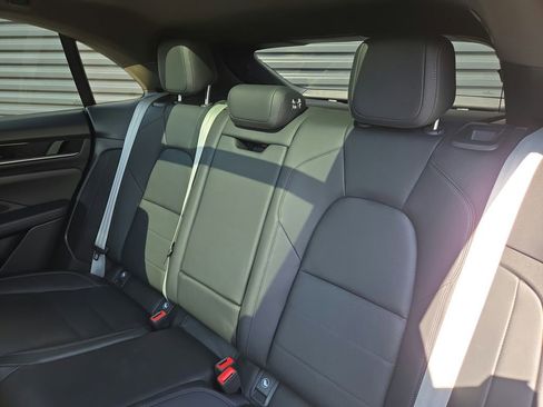 Certified 2025 Porsche Macan 4 Electric AWD/4WD image 16