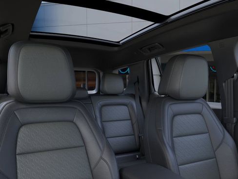 New 2026 Chevrolet Equinox LT image 24