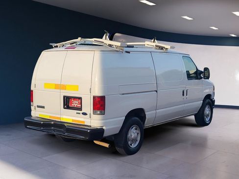 Used 2010 Ford E-250 and Econoline 250 RWD image 5