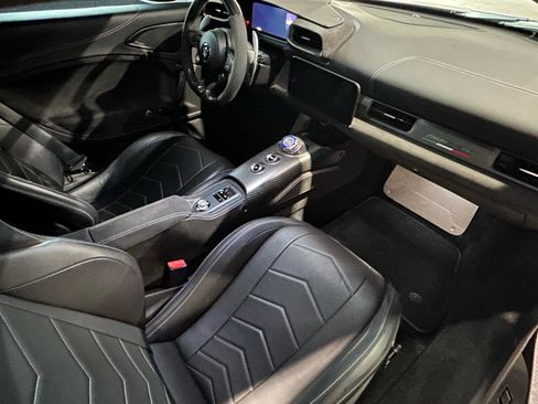 Used 2022 Maserati MC20 Coupe RWD image 11