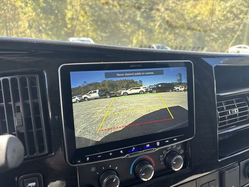 New 2025 Chevrolet Express 2500 1WT w/ Driver Convenience Package image 20