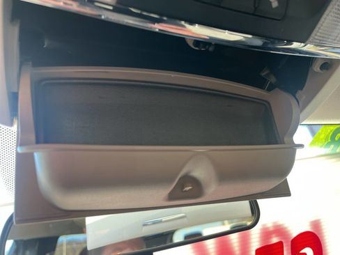 Used 2012 Dodge Durango SXT image 19