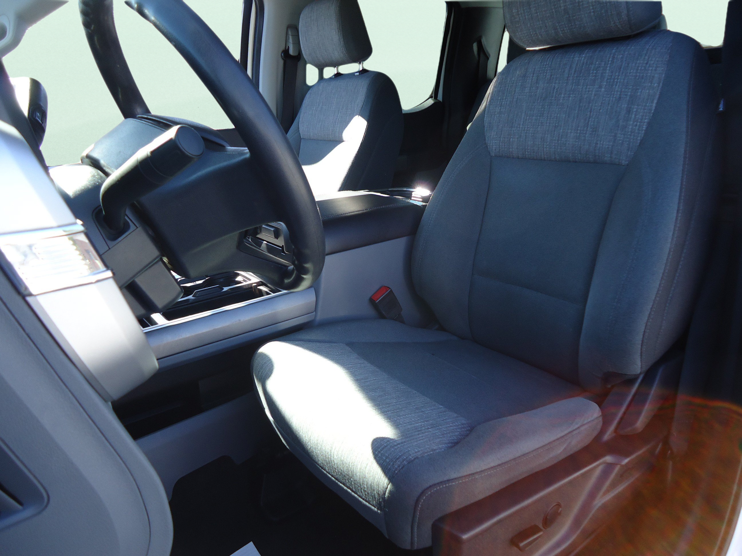 Used 2025 Ford F250 XLT w/ FX4 Off-Road Package AWD/4WD image 26