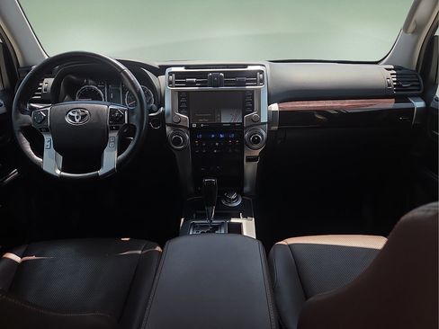 Used 2024 Toyota 4Runner Limited AWD/4WD image 16