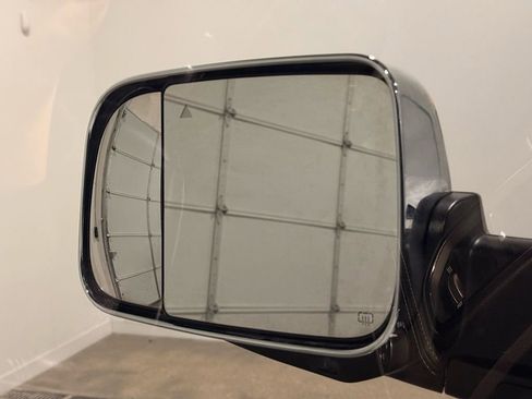 Used 2022 RAM 2500 Limited w/ Towing Technology Group image 13