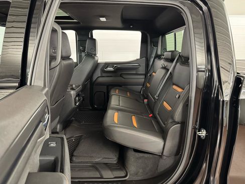 Used 2024 GMC Sierra 1500 AT4 w/ Technology Package image 35