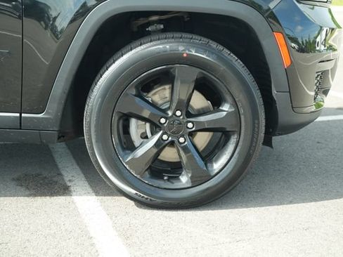 Used 2021 Jeep Grand Cherokee L Laredo AWD/4WD image 48