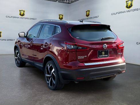 Used 2022 Nissan Rogue Sport SL AWD/4WD image 3