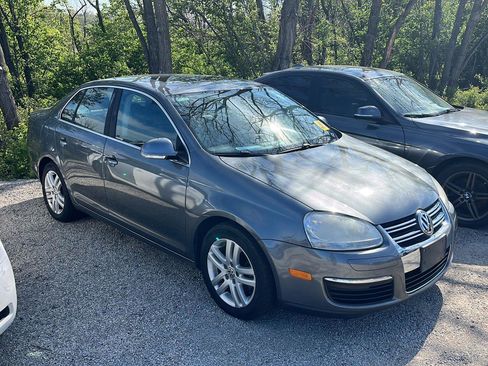 Used 2008 Volkswagen Jetta SE FWD image 4
