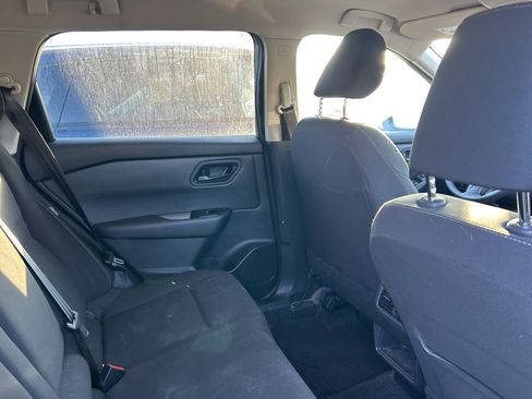 Used 2024 Nissan Rogue S AWD/4WD image 12