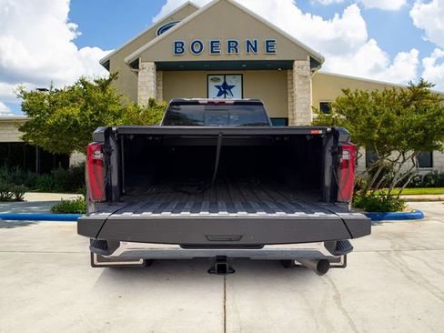 Used 2025 GMC Sierra 3500 SLT w/ Texas SLT Premium Package AWD/4WD image 6