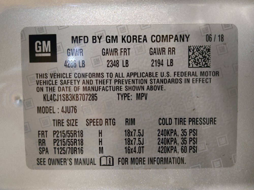 Used 2019 Buick Encore Sport Touring FWD image 33