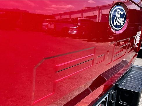 Used 2024 Ford F150 Lariat w/ FX4 Off-Road Package AWD/4WD image 10