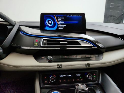 Used 2015 BMW i8 AWD/4WD image 20