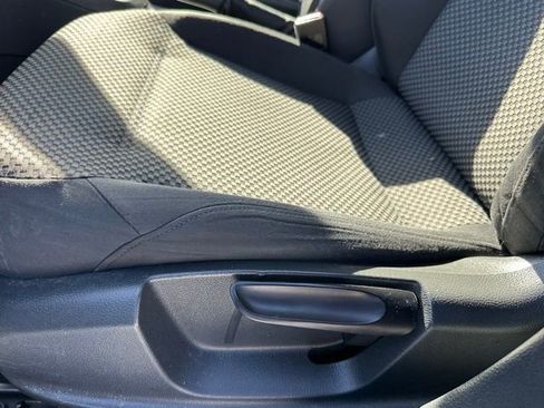 Used 2014 Volkswagen Jetta S image 28