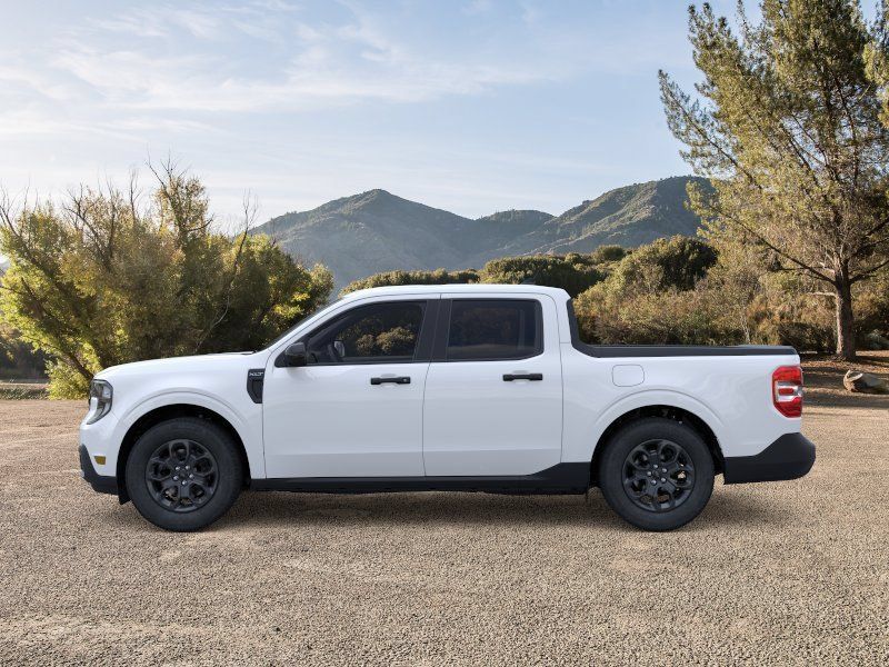 New 2026 Ford Maverick XLT w/ XLT Luxury Package AWD/4WD image 5