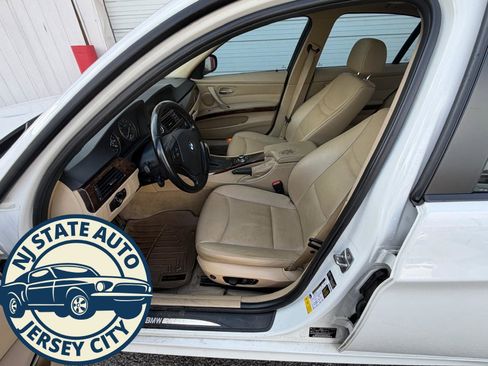 Used 2011 BMW 328i Sedan image 4