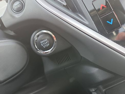 Used 2024 Subaru Crosstrek 2.0i Premium image 35