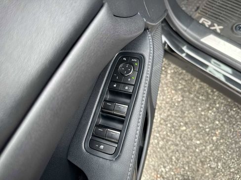 Used 2023 Lexus RX 350 Premium image 22