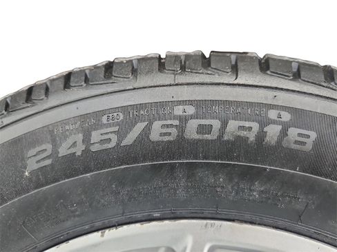 Used 2024 Ford Edge SEL image 37