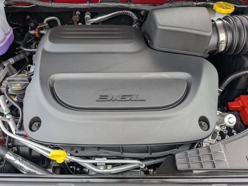 New 2027 Chrysler Pacifica Select FWD image 32