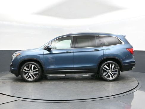 Used 2018 Honda Pilot Touring image 4
