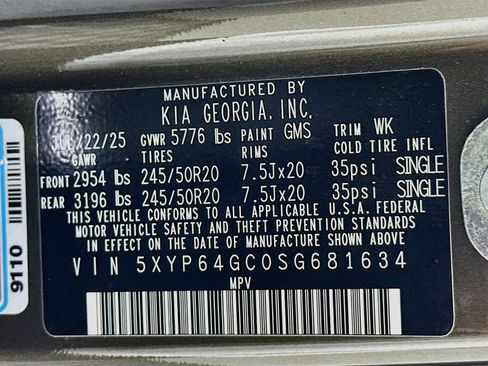 Used 2025 Kia Telluride S FWD image 12