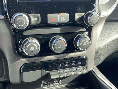 New 2026 RAM 1500 Express image 6