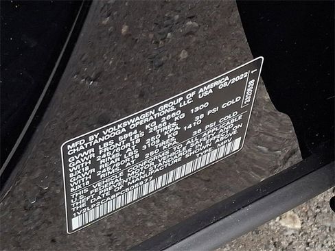 Used 2023 Volkswagen Atlas SE image 28