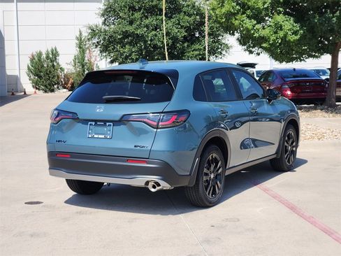 New 2026 Honda HR-V Sport image 3