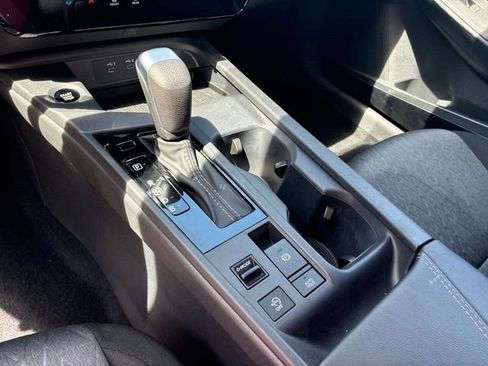 Used 2026 Nissan Sentra SV w/ Floor Mat Package FWD image 25
