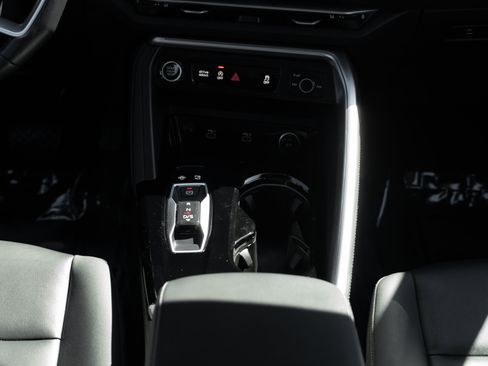 Certified 2025 Audi Q5 Premium w/ Premium Plus AWD/4WD image 17