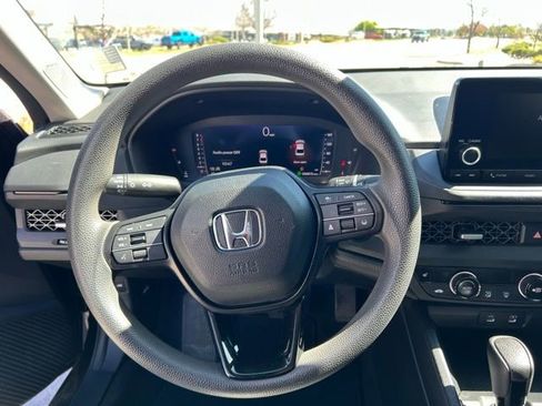 Used 2023 Honda Accord EX image 21