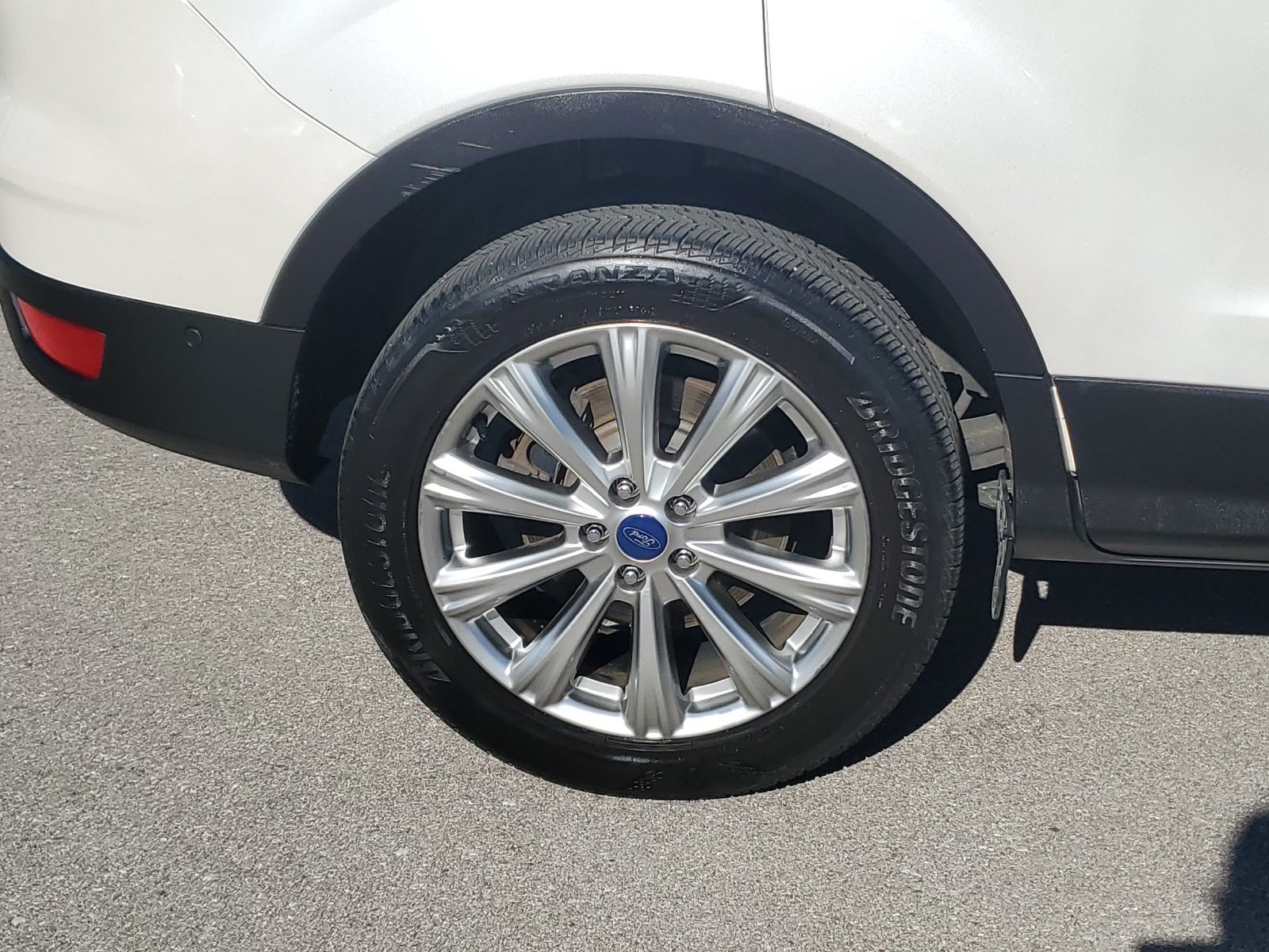 Used 2018 Ford Escape Titanium AWD/4WD image 5