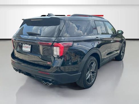 Used 2026 Ford Explorer ST AWD/4WD image 7